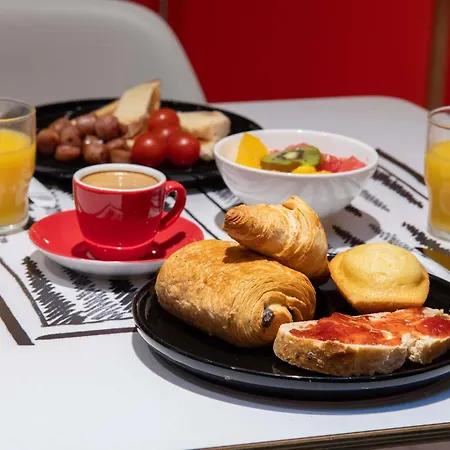 Ibis Avenue De La Republique 3*