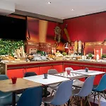 Ibis Paris Avenue De La Republique