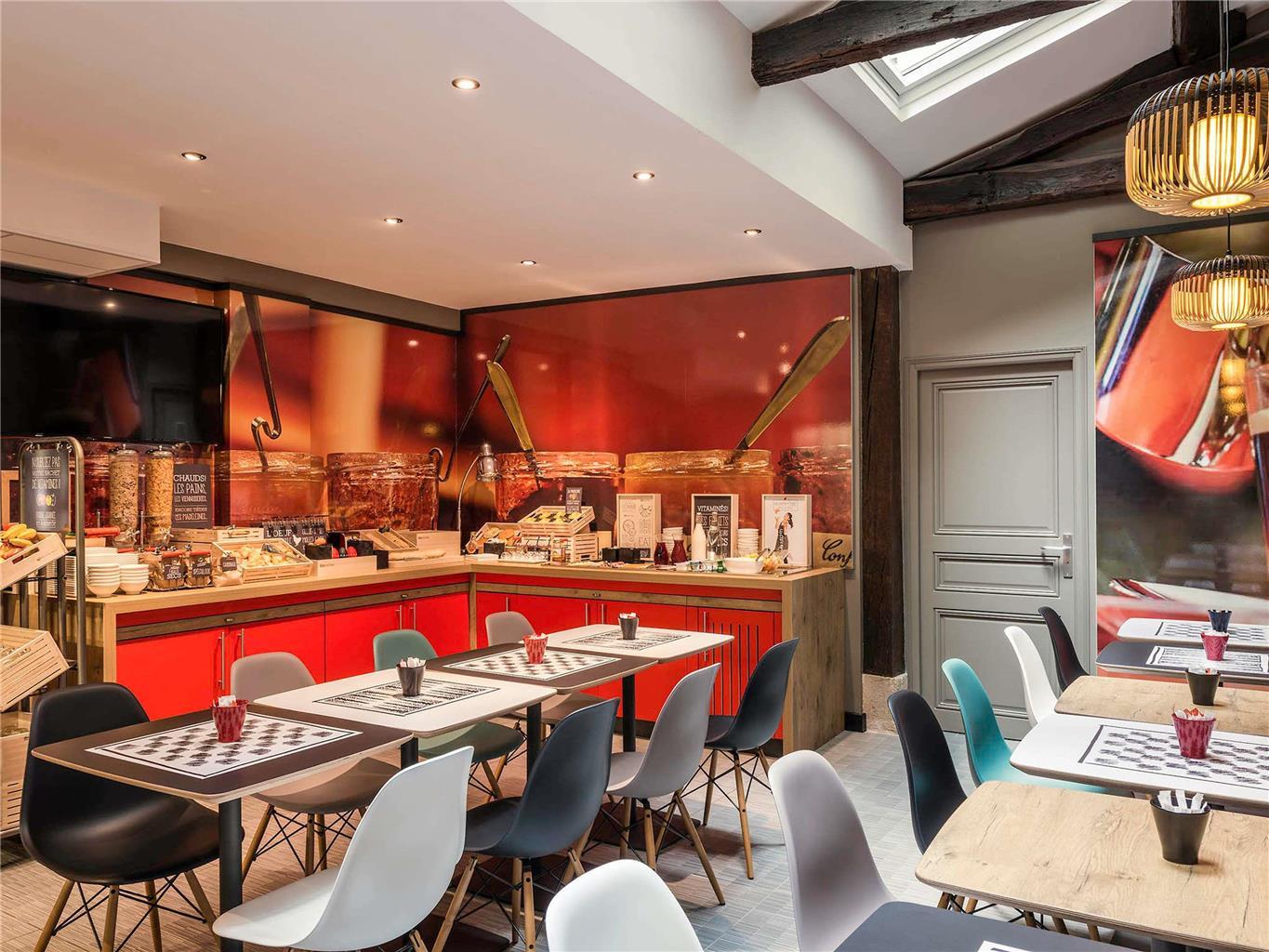 Hotel Ibis Avenue De La Republique 3*