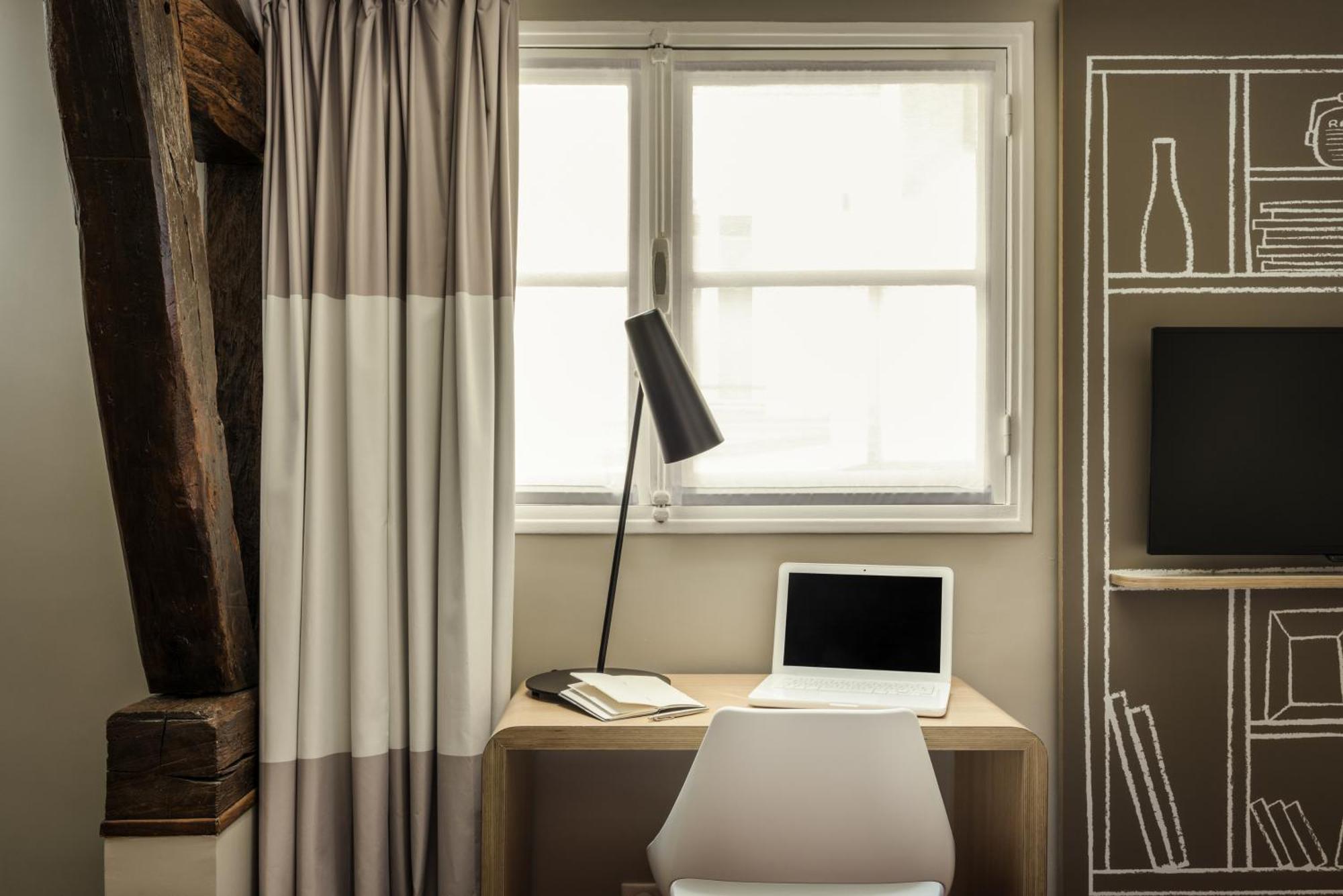 Ibis Avenue De La Republique Paris