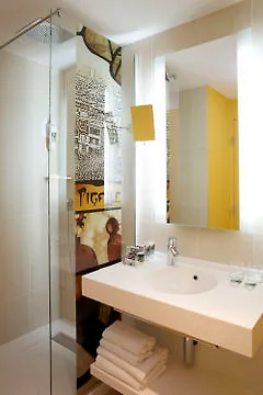 Ibis Avenue De La Republique 3* Parigi